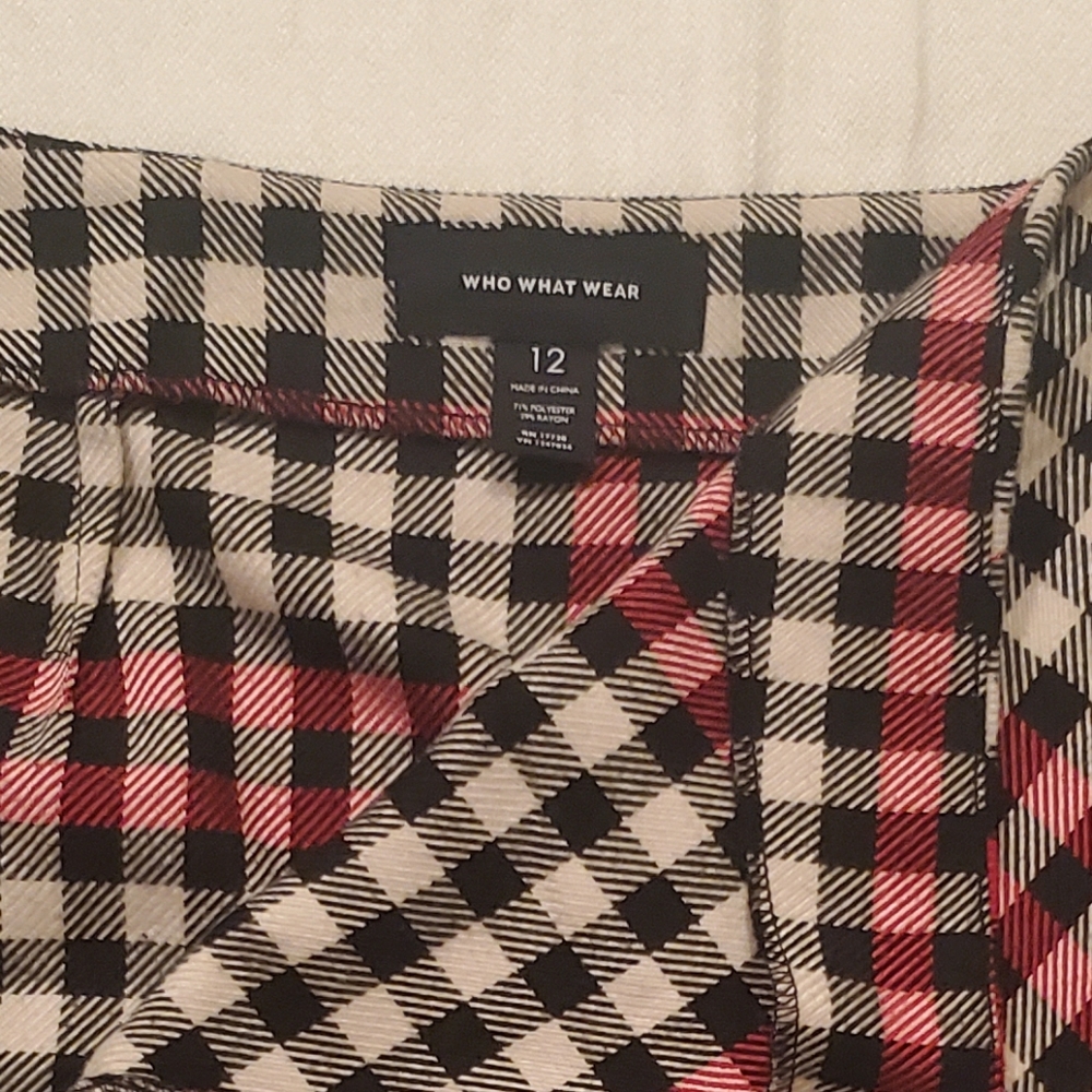 Who What Wear Red Plaid Mini Skirt Size 12 - Picture 4 of 4